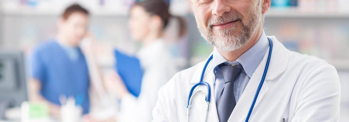 Comment choisir son chirurgien esthétique : 10 vérifications